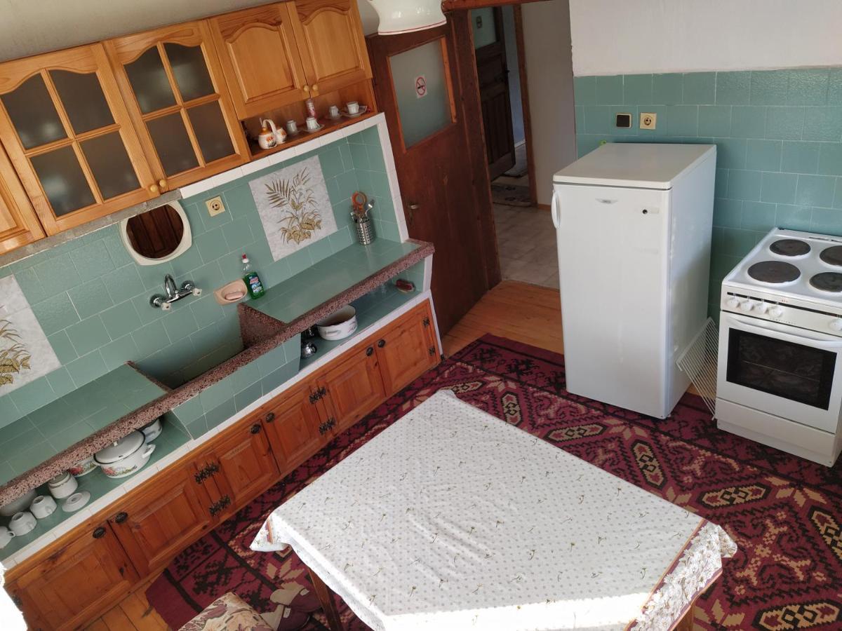 Proynovi Guest house *
