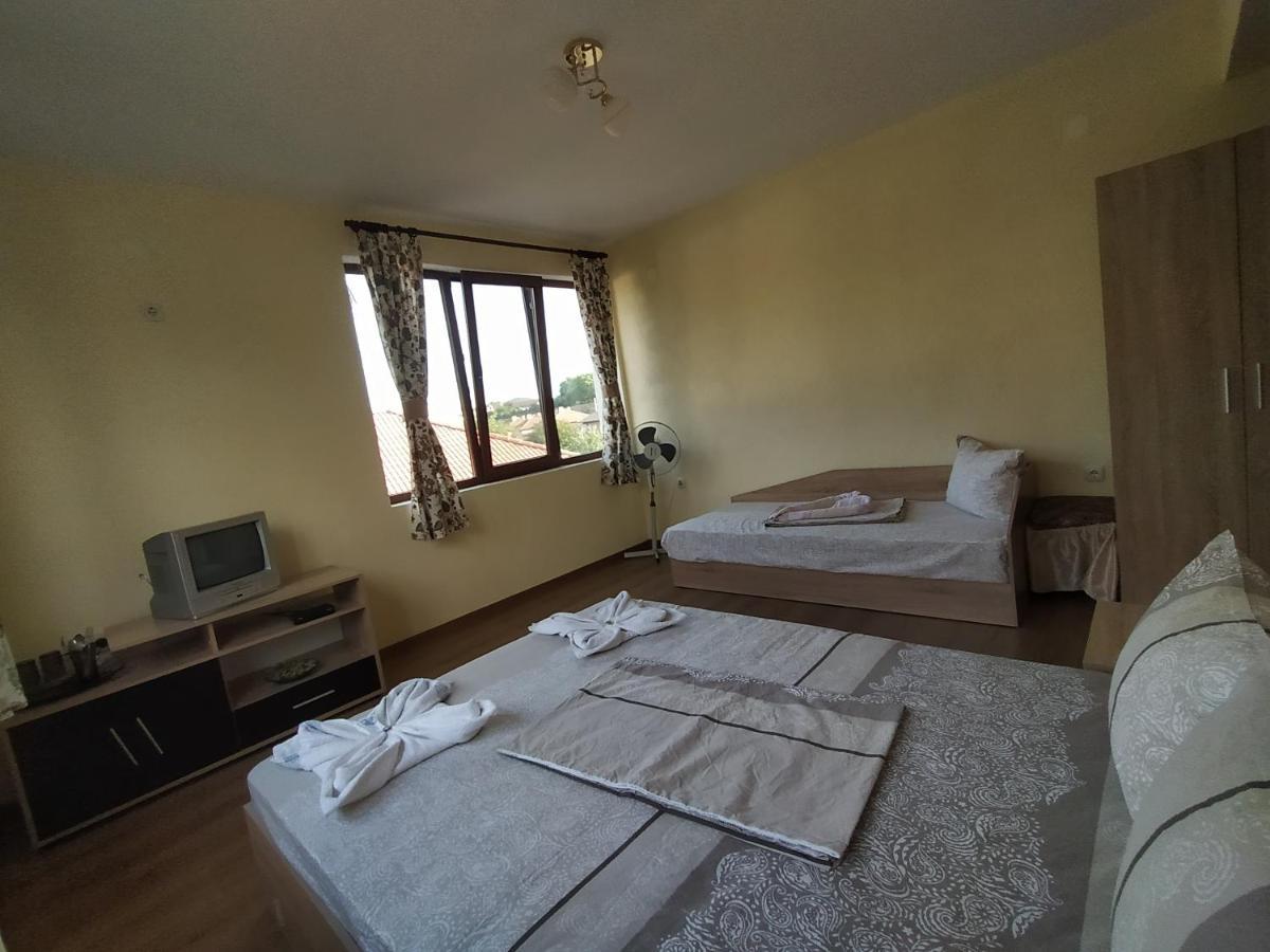 Proynovi Guest house Kalofer